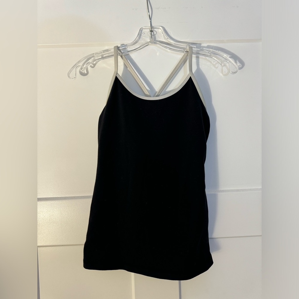Lululemon Power Y Tank with built-in bra